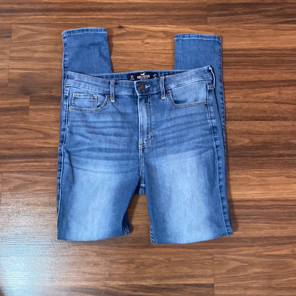 Hollister skinny jeans